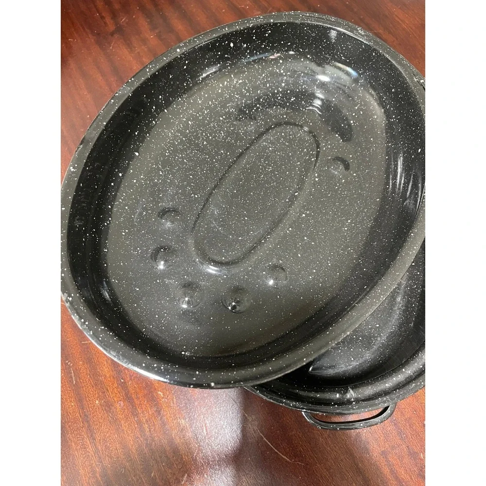 Granite Ware Black Speckled Oval Roasting Pan with Self Basting Lid 13 Inch